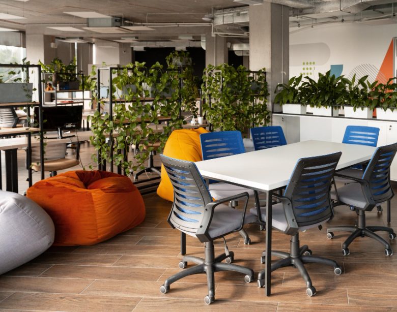 Coworking et échanges professionnels