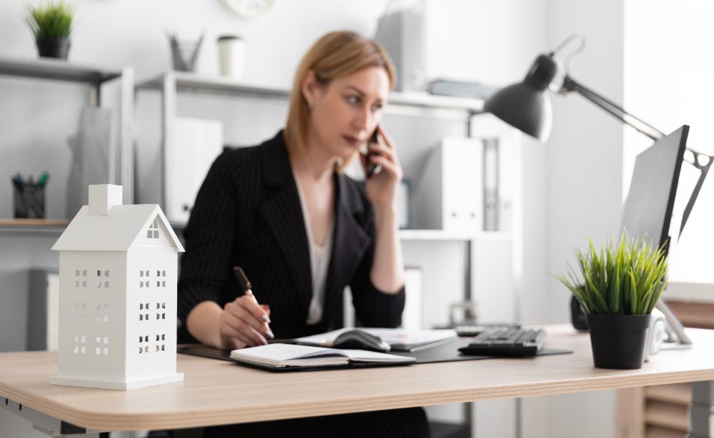 Contacter notaire pour achat immobilier